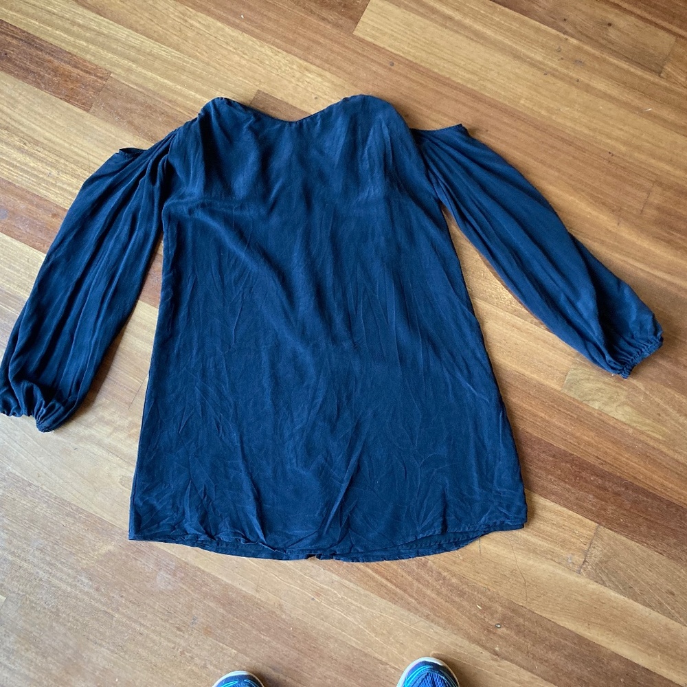 Black Silk Off-the-Shoulder Long-sleeved Mini Party Dress